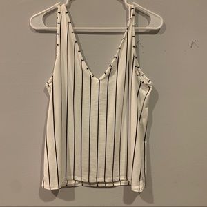 Fitted V-Neck Striped Tank